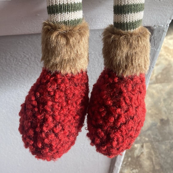 NWT- STUNNING- 28.5” Red Holiday Gnome Sitter Decoration w/ a Wooden NOEL Star - Picture 16 of 17